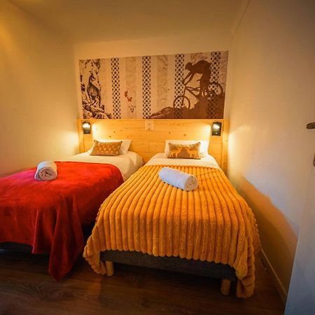 Le Petit Cerf Hotel Cervieres  Bagian luar foto