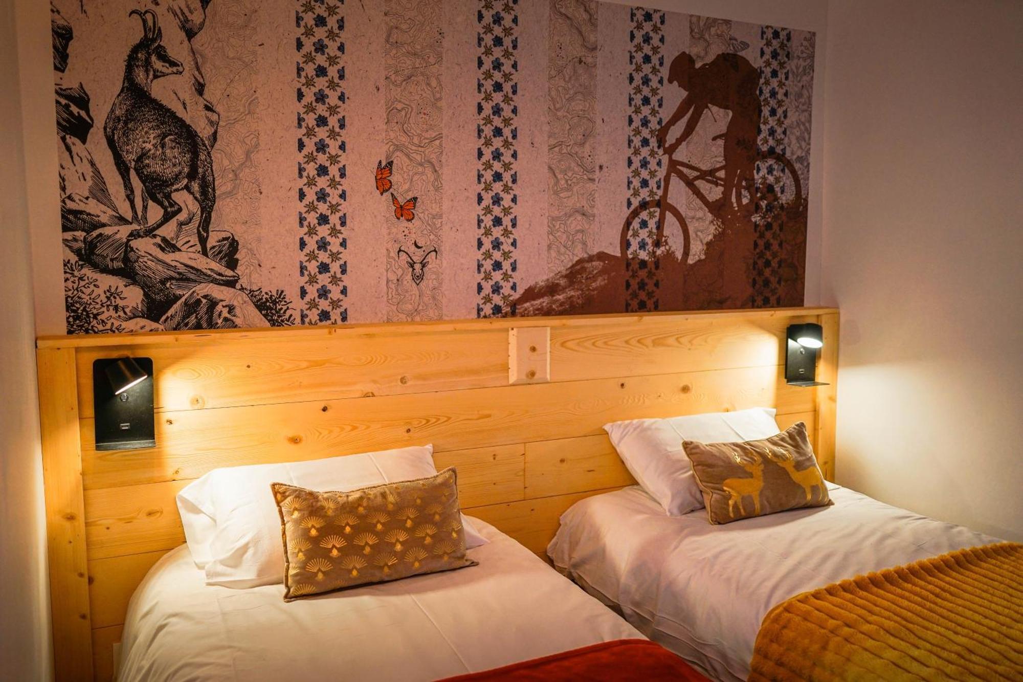 Le Petit Cerf Hotel Cervieres  Bagian luar foto